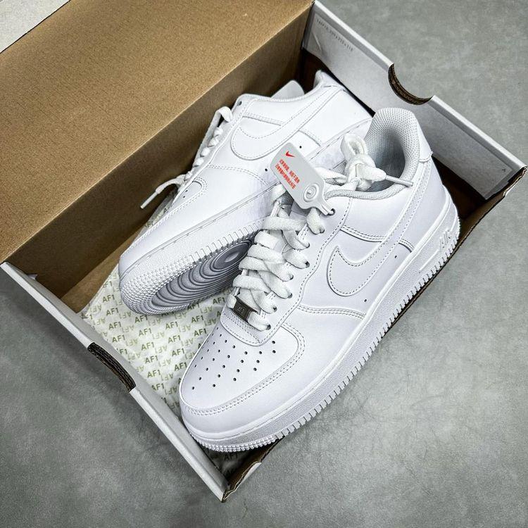 Legit check Nike Air Force 1 All White CW2288-111