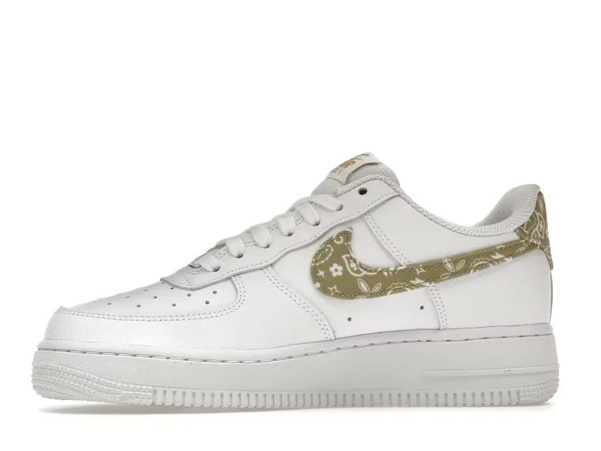 Nike Air Force 1 Low
White Barely DJ9942-101