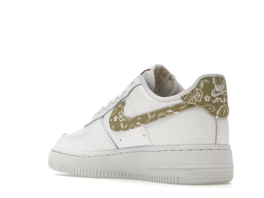 Nike Air Force 1 Low
White Barely DJ9942-101