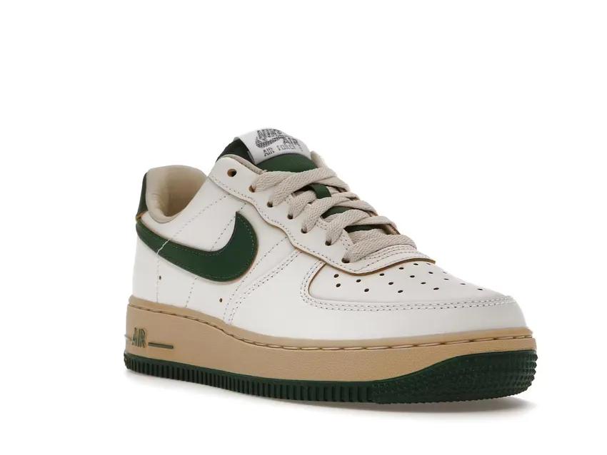 Nike Air Force 1 Low
Vintage Gorge Green DZ4764-133