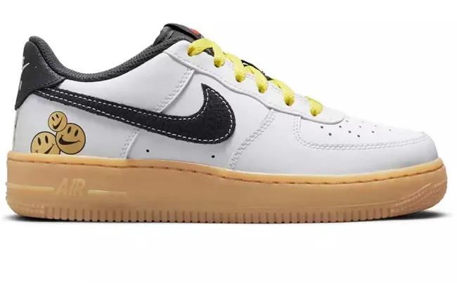 Nike Air Force 1 Low '07 LV8 Go The Extra The Smile DO5854-100