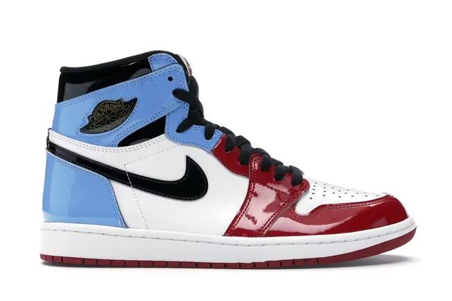 Jordan 1 Retro High Fearless UNC Chicago CK5666-100