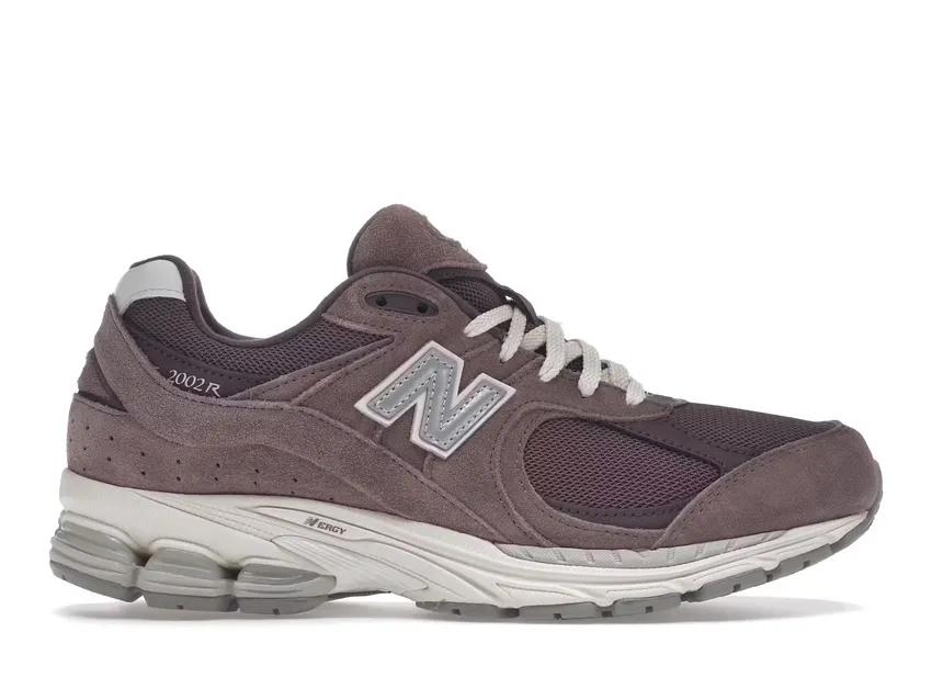 New Balance 2002R Black Fig M2002RHD