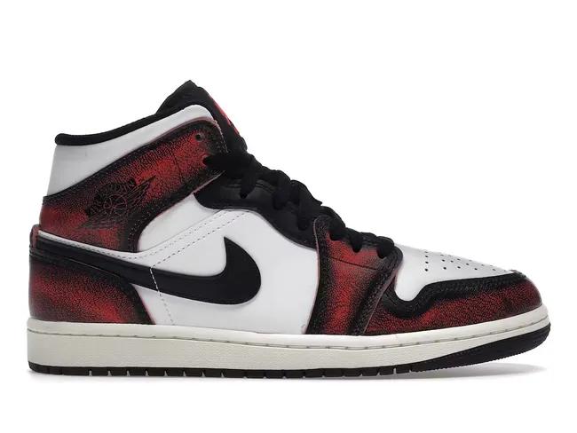 Jordan 1 Mid
Wear-Away Chicago DV9565-006