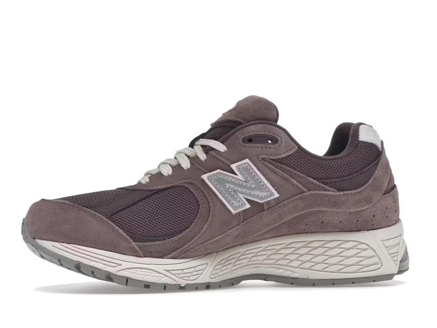 New Balance 2002R Black Fig M2002RHD