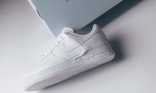 Drake’s NOCTA x Nike Air Force 1 “Certified Lover Boy” is on fire!!