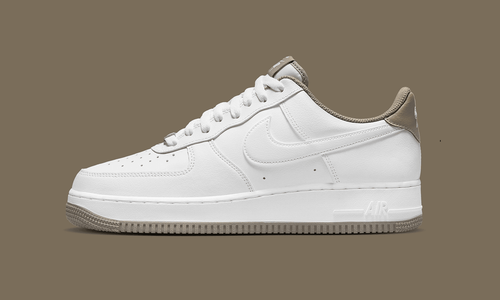 Liệu Air Force 1 Triple White đã đến lúc bị thay thế? | KICKSPLANET