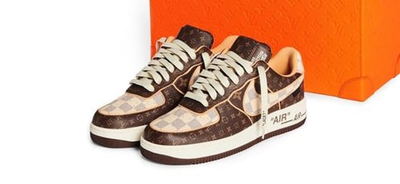 AIR FORCE 1 LOUIS VUITTON CÓ GIÁ 50.000$ SAU MỘT NGÀY ĐẤU GIÁ | KICKSPLANET